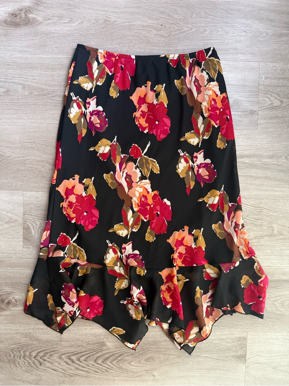90s Vintage AGB Byer Floral Midi Skirt - Size M - Vintage/Whimsigoth